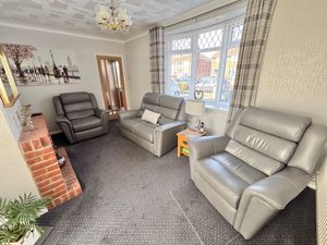 Lounge- click for photo gallery
